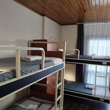 Хостел Ivy Cafe Стамбул