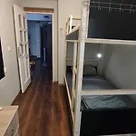 Ivy Cafe Hostel *