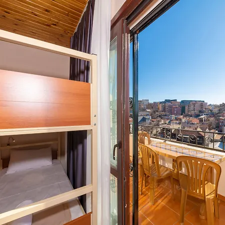 Ivy Cafe Hostel Κωνσταντινούπολη