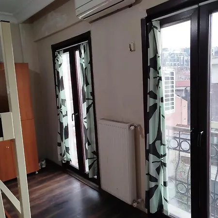 Auberge de jeunesse Ivy Cafe *