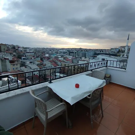 Taksim Ivy Hostal Estambul