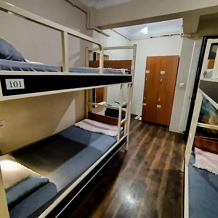 Taksim Ivy Hostal