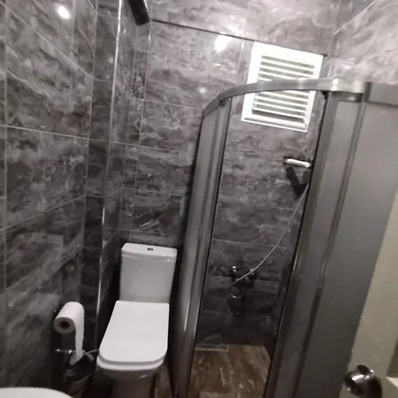 Hostal Taksim Ivy *